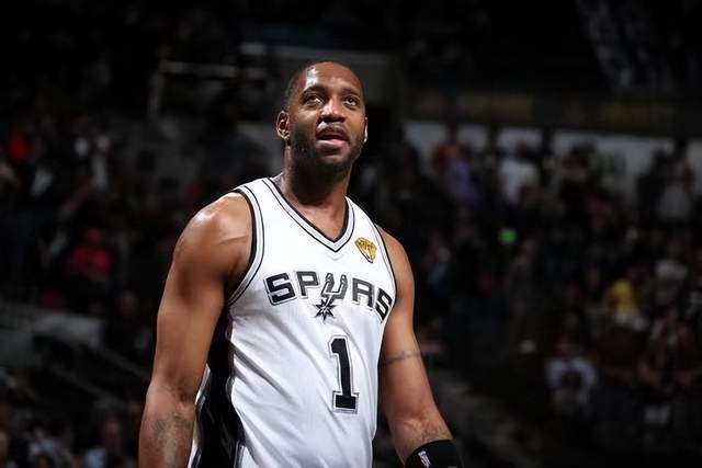 自由市场第三日汇总：李凯尔先签后换加盟勇士