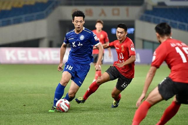 CBA常规赛：山西主场大胜南京 季后赛首轮对阵青岛